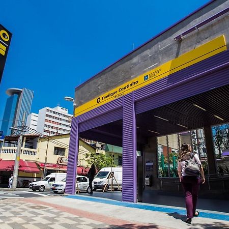 Vilarejo Hostel Pinheiros Guest House ساو باولو المظهر الخارجي الصورة