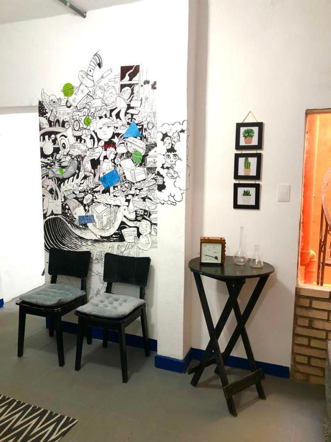 Vilarejo Hostel Pinheiros Guest House ساو باولو المظهر الخارجي الصورة