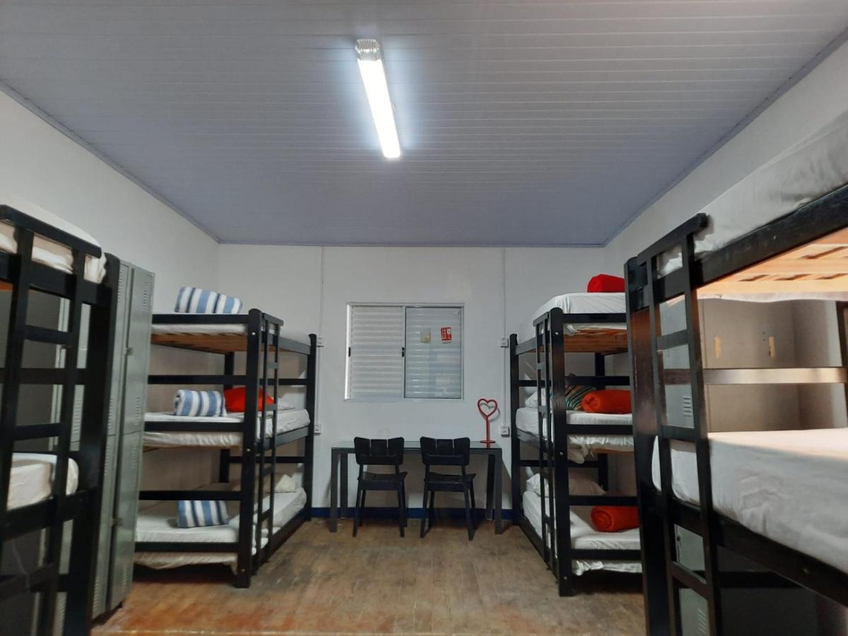 Vilarejo Hostel Pinheiros Guest House ساو باولو المظهر الخارجي الصورة