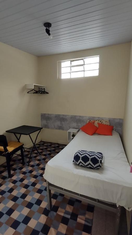 Vilarejo Hostel Pinheiros Guest House ساو باولو المظهر الخارجي الصورة
