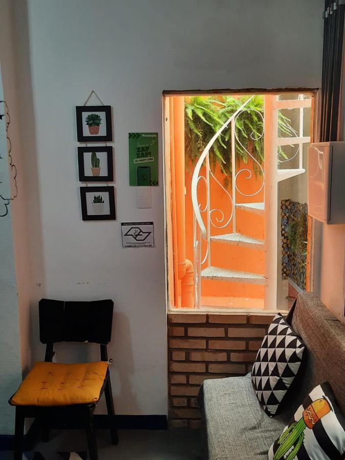 Vilarejo Hostel Pinheiros Guest House ساو باولو المظهر الخارجي الصورة